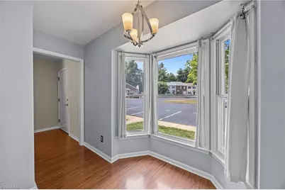 320 Oak Arbor Lane, Winston-Salem, NC 27104 - Photo 8