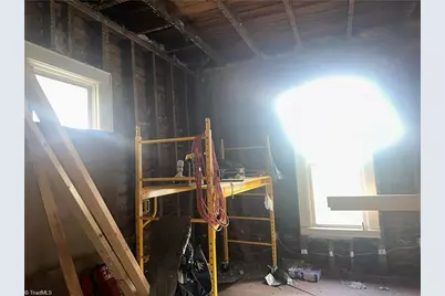 706 Arch Street, Mount Airy, NC 27030 - Photo 6