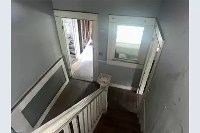 706 Arch Street, Mount Airy, NC 27030 - Photo 8