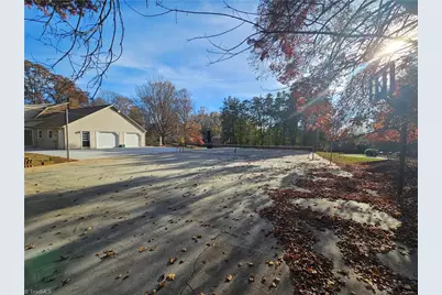 3721 Herchel Lane, Winston-Salem, NC 27106 - Photo 8