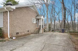 1412 Hobbs Rd, Greensboro, NC 27410 - Photo 26