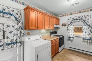 1110 Foxtrot Ct, King, NC 27021 - Photo 10