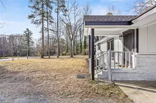 423 Dogwood Cir, High Point, NC 27260 - Photo 26