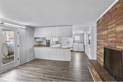 423 Dogwood Circle, High Point, NC 27260 - Photo 10