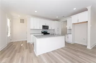 6124 Stadium Dr, Clemmons, NC 27012 - Photo 10