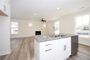 6124 Stadium Dr, Clemmons, NC 27012 - Photo 8