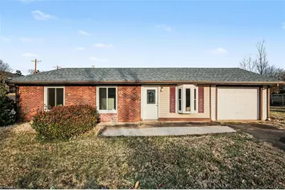 1065 Claremont Avenue NE, Winston-Salem, NC 27101 - Photo 1