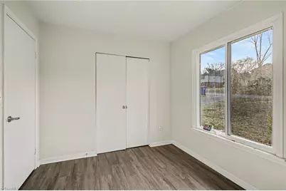 1065 Claremont Avenue NE, Winston-Salem, NC 27101 - Photo 14