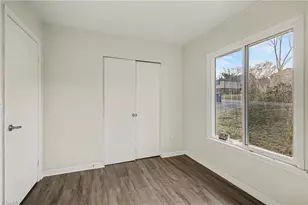 1065 Claremont Ave NE, Winston-Salem, NC 27101 - Photo 14