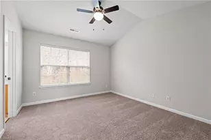 150 Tannenbaum Cir, Greensboro, NC 27410 - Photo 12