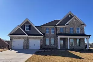 1870 Michelle Dr, Clemmons, NC 27012 - Photo 2