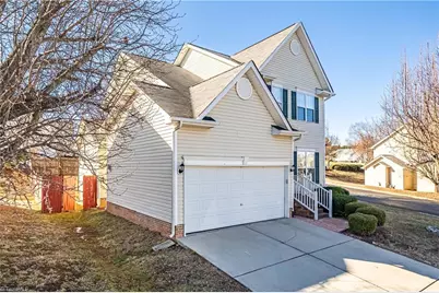 3809 Parkway Vista Road, Greensboro, NC 27409 - Photo 2