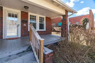 205 W Hunter St, Madison, NC 27025 - Photo 2