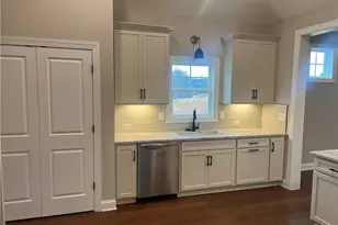 6047 Haywood St, Clemmons, NC 27012 - Photo 4