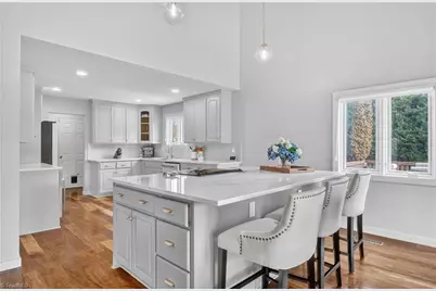 6106 Pintail Court, Oak Ridge, NC 27310 - Photo 6