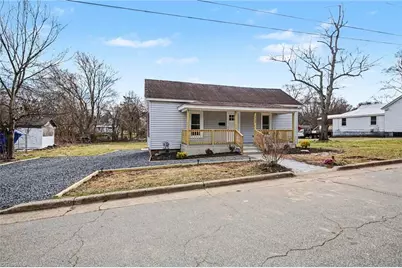 1144 Front Street, Eden, NC 27288 - Photo 4