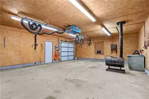 643 Cypress Dr, Asheboro, NC 27205 - Photo 32