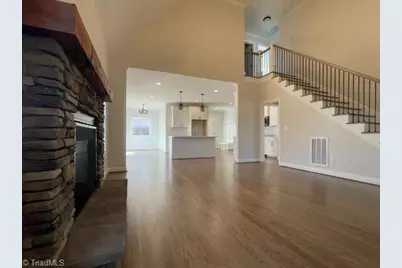 191 Cool Run, Lexington, NC 27295 - Photo 4