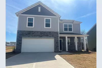 394 Shiloh Way, Mebane, NC 27302 - Photo 2