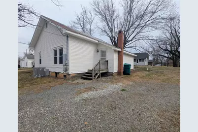 227 Cedarbrook Road, Jonesville, NC 28642 - Photo 2