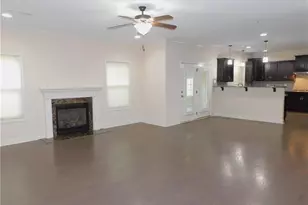 4517 Gunnersbury Ln, High Point, NC 27265 - Photo 4