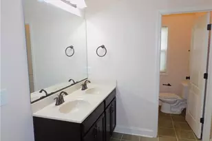 4517 Gunnersbury Ln, High Point, NC 27265 - Photo 24