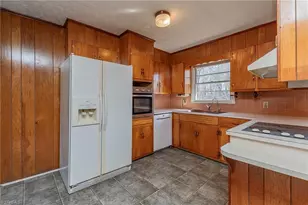 7210 Vance Rd, Kernersville, NC 27284 - Photo 16