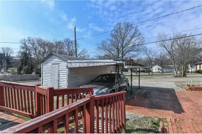 2301 Maple Street, Greensboro, NC 27405 - Photo 18