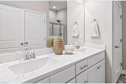 227 Hawks Nest Circle, Clemmons, NC 27012 - Photo 26