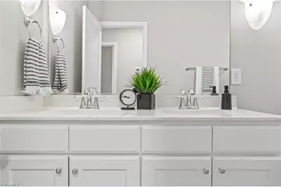 227 Hawks Nest Circle, Clemmons, NC 27012 - Photo 34