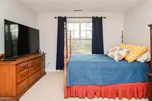 305 Sawgrass Ct, Mebane, NC 27302 - Photo 30