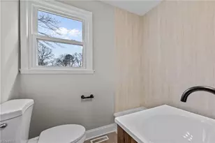 2518 Timber Ln, Greensboro, NC 27408 - Photo 18