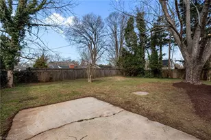 2518 Timber Ln, Greensboro, NC 27408 - Photo 28