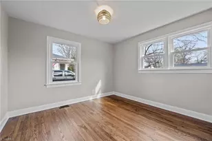 2518 Timber Ln, Greensboro, NC 27408 - Photo 14