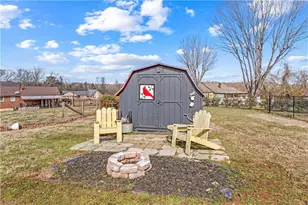 113 Hardy St, Jonesville, NC 28642 - Photo 24