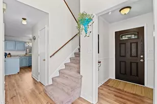 419 Chester Woods Ct, High Point, NC 27262 - Photo 4