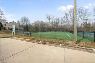 1103 Summer Pl, Greensboro, NC 27410 - Photo 34