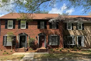 1103 Summer Pl, Greensboro, NC 27410 - Photo 1