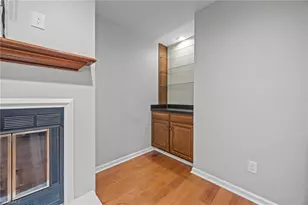 1103 Summer Pl, Greensboro, NC 27410 - Photo 14