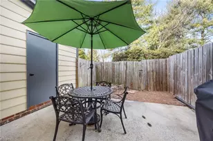 1103 Summer Pl, Greensboro, NC 27410 - Photo 28