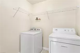 305 Glen Gate Cir, Kernersville, NC 27284 - Photo 14