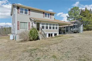 2303 Clacie Ln, Liberty, NC 27298 - Photo 4