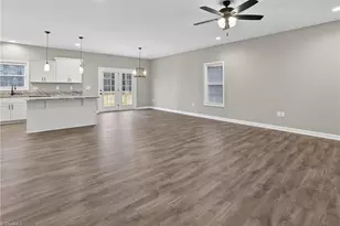 918 Freedom Trail, Asheboro, NC 27205 - Photo 6