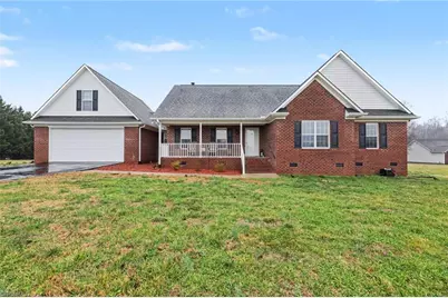 5421 Waynick Meadow Road, Asheboro, NC 27205 - Photo 2