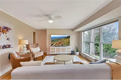 357 Town N Country Drive, Wilkesboro, NC 28697 - Photo 4