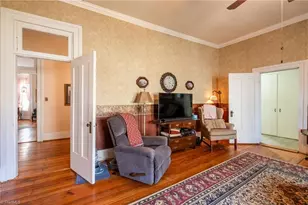 519 Maple St, Mount Airy, NC 27030 - Photo 10