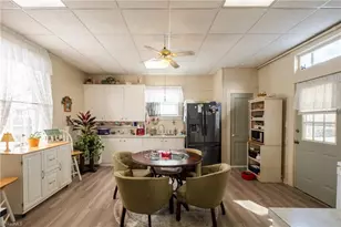 519 Maple St, Mount Airy, NC 27030 - Photo 16