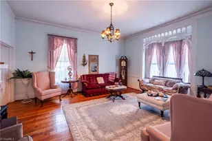 519 Maple St, Mount Airy, NC 27030 - Photo 14