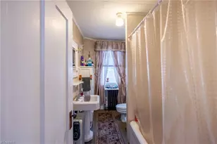 519 Maple St, Mount Airy, NC 27030 - Photo 28