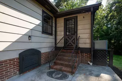 1616 Lucas Avenue, Greensboro, NC 27405 - Photo 16